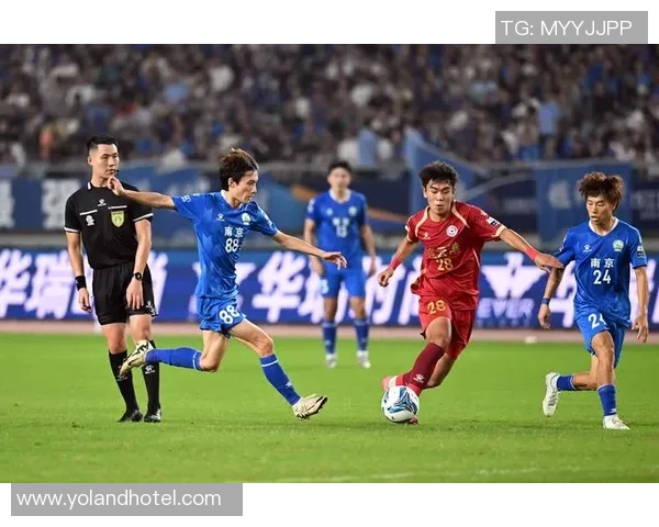 南京极限运动队战术之争引发热议运动爱好者的不同声音与观点分析