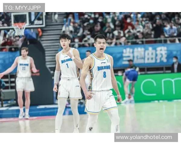 方硕在篮球赛场的崛起与挑战解析他的职业生涯与未来发展方向